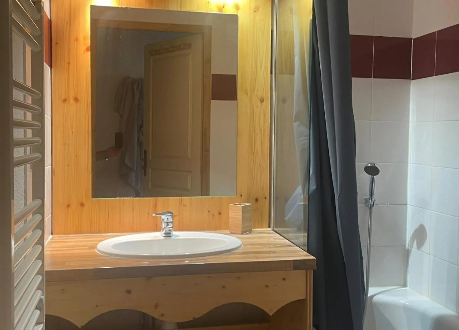 Apartment Hameau 3 103 - Spa & Piscine Appartement Orelle